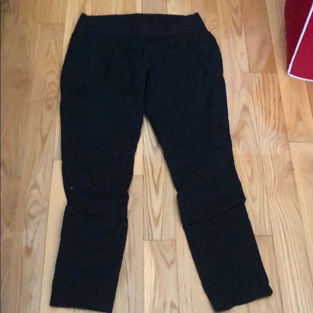 Liz Lange for Target Maternity jeggings sz M